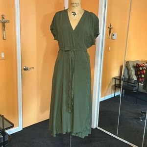 Green Midi Wrap Dress